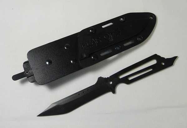 8 5-8" Bear Steel TM Tanto Blk Finish