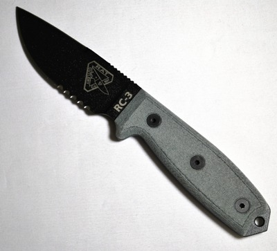 ESEE-3 Serrated Edge w Black Blade