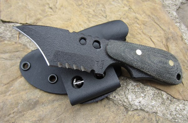 Back Up Wicked Serrated Black Micarta