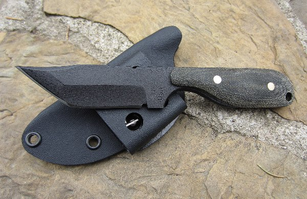 Talon C Plain Black Micarta